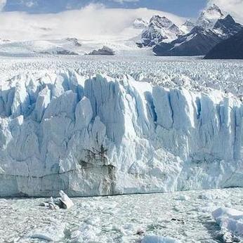 Round xlarge argentina ghiacciaio perito moreno